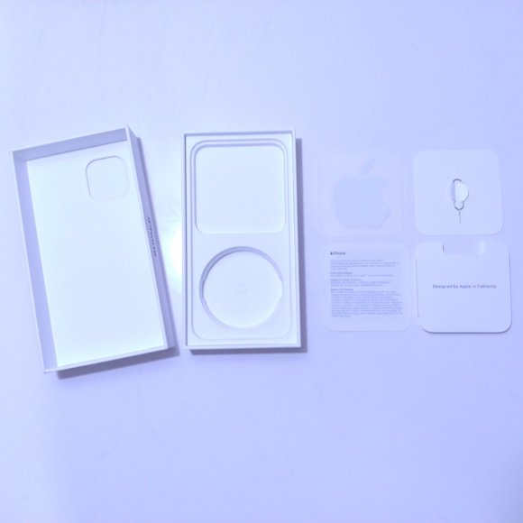 APPLE iPHONE 12 BOX ONLY 64GB Original Packaging OEM Steve Jobs LOGO STICKER - Picture 2 of 16